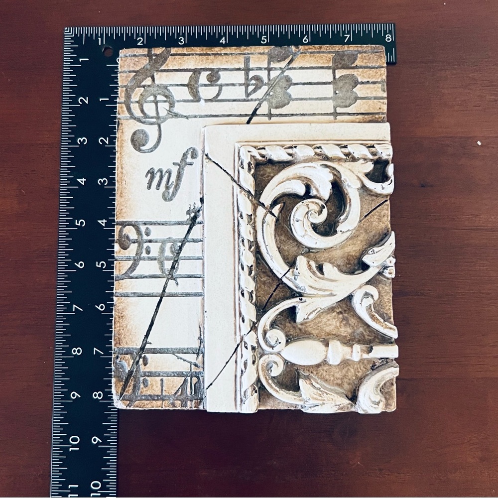 Sid Dickens Memory Block  "Music with Moulding"